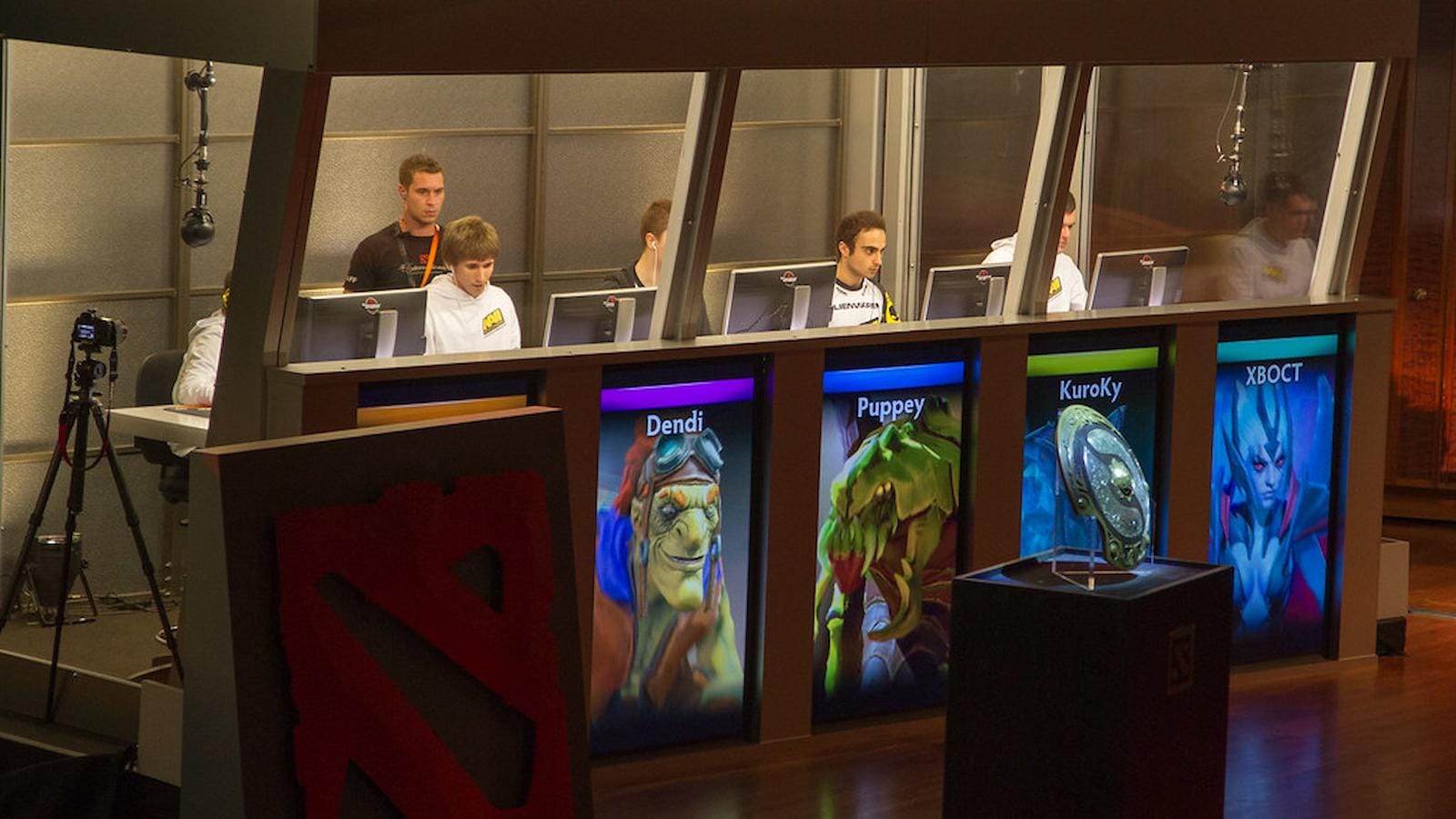 "When is the retirement?" KuroKy was trolled during the DreamLeague Season 23 qualification match